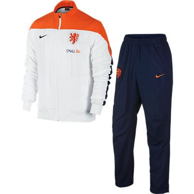 NIKE PAYS BAS SURVETEMENT BLANC 2014