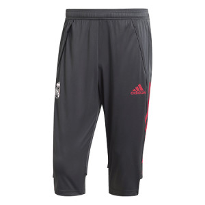 Pantacourt foot clearance